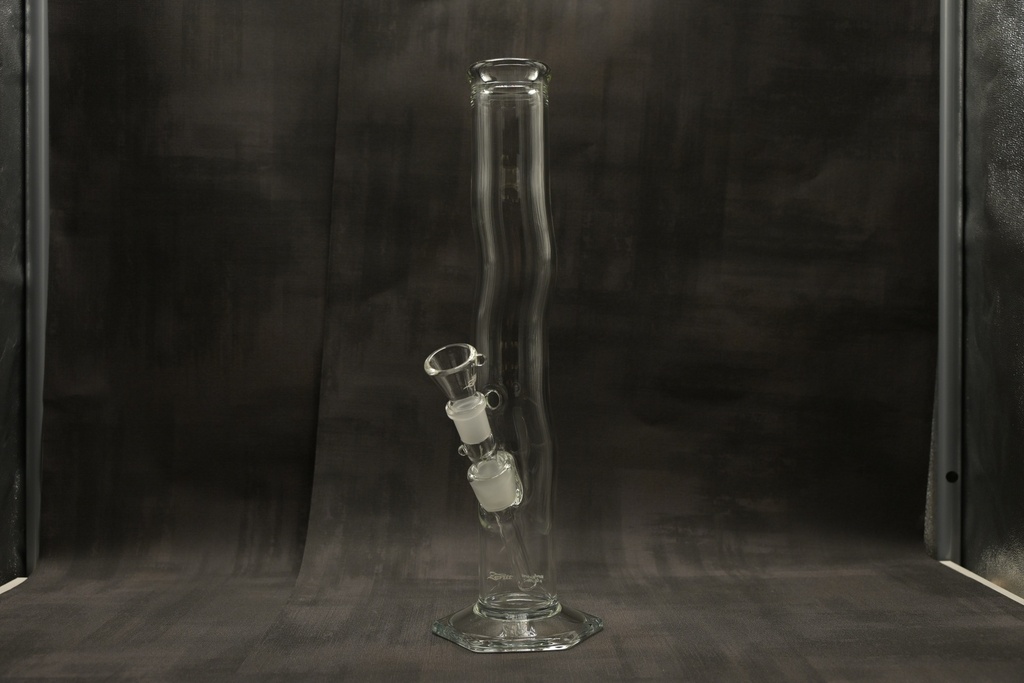 Zenit 500er Gewellt mit Sechskantfuß mit Standard Mundstück - Megacut 18.8 - mit Kickloch - Siebkopf