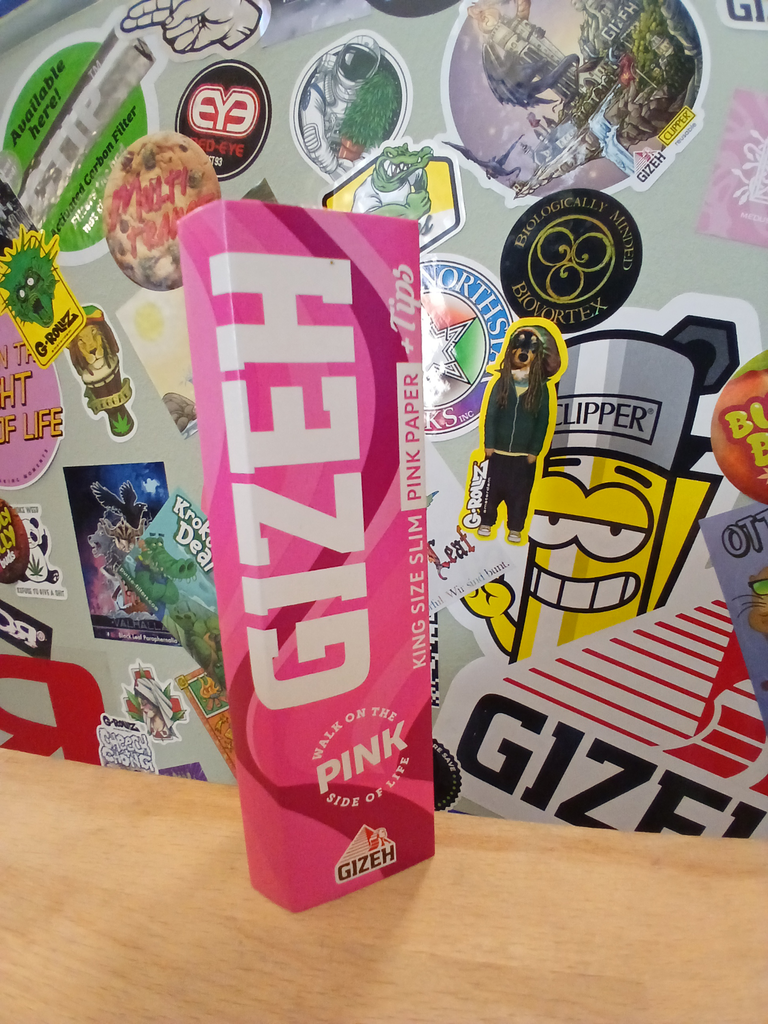 Gizeh ALL PINK King Size Slim + Tips