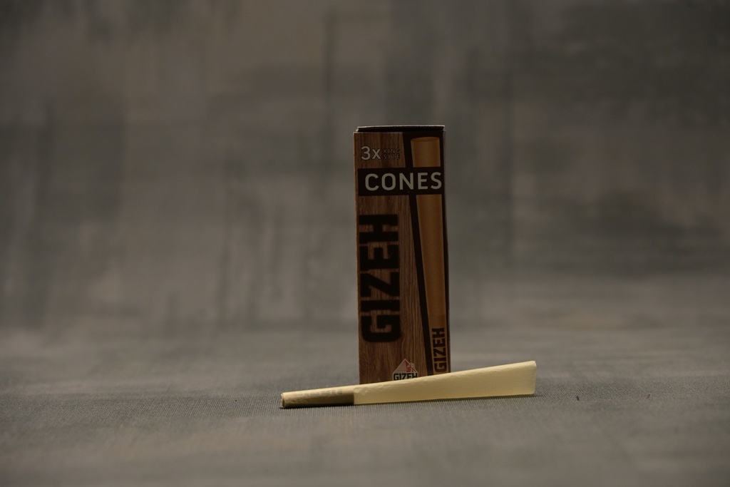 GIZEH BROWN Cones + Tip