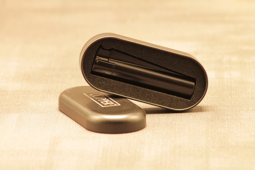 [P0012827] Metall Clipper - Black Jet Flame